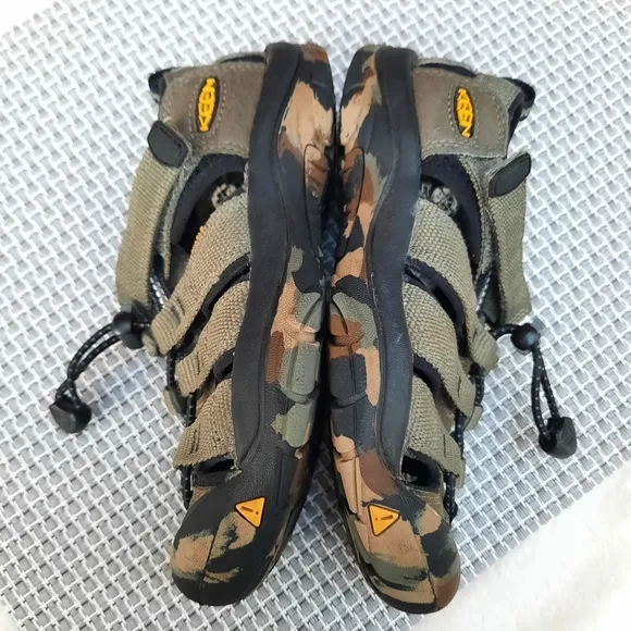 Keen Newport H2 Fisherman Camo Sport Sandals Water Shoe Sneaker Hiking Travel 1