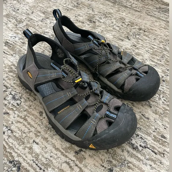 KEEN Newport H2 Mens Size 12 Sport Sandals Hiking Water Shoes Gray Blue 1008399