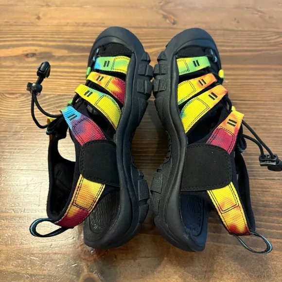KEEN Newport H2 Sandals Women's Sz 9.5 Retro Tie Dye Multi-Color Water Hiking