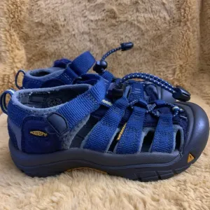 Keen Newport H2 Waterproof Hiking Sandals Kids Size 11