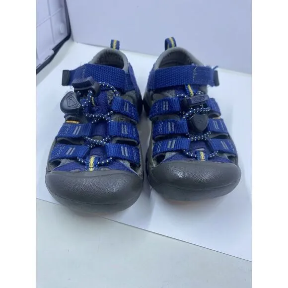 Keen Sandals Blue Big Kids Size 8  Water Hiking