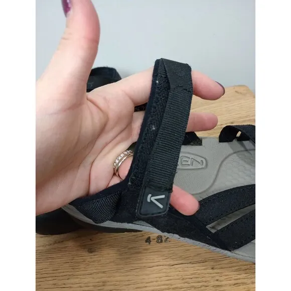 Keen Sandals Womens 8 Black Rose Hiking Ankle Strap Anti Odor Anatomic Footbed