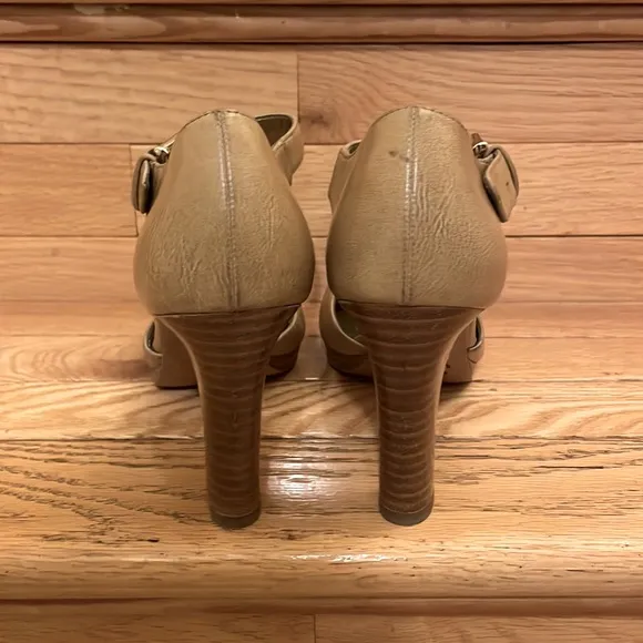 Kelly &amp; Katie Tan Block High Heels Buckle Pumps Size 8.5