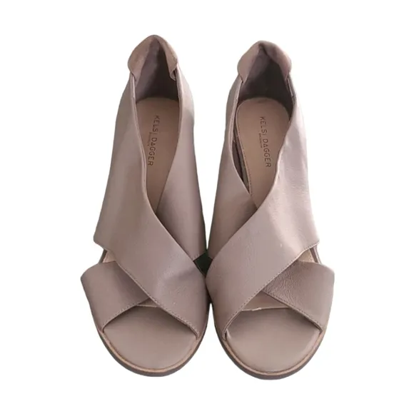 KELSI DAGGER ANTHRO Kacey Portobello Sandals 11 Criss Cross Leather Heels