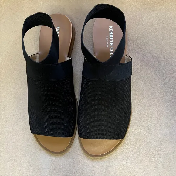 Kenneth Cole New York Jules Elastic AnkleStrap Sandal