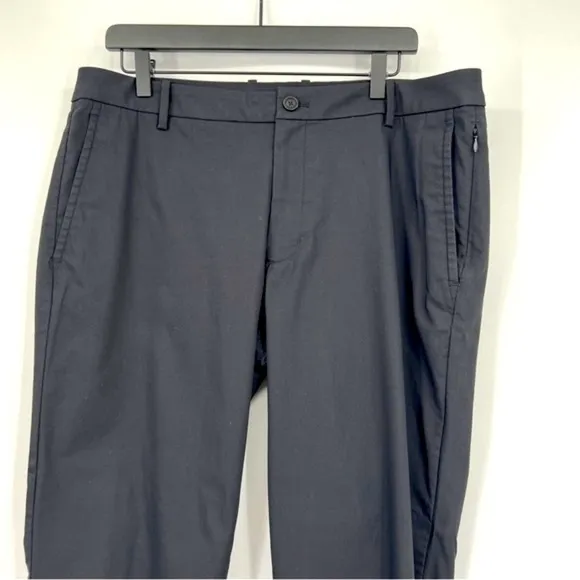 Kit and Ace Mens Blackish blue Commute Performance Tapered Joggers Pants sz 36