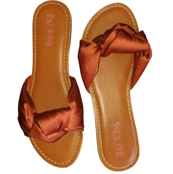 Korks Soleil Knot Slide Sandals Size 8M Rust Copper Satin Slip On Cute