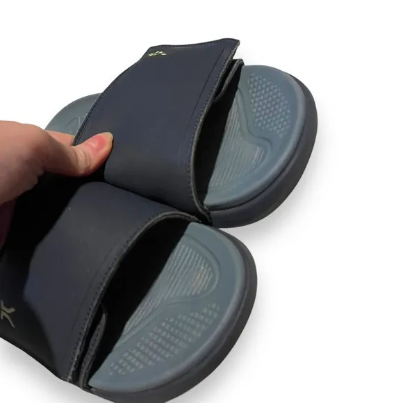 Kuru Moment Mens Slides 7 Medium Open Toe Sandal Hook And Loop Blue