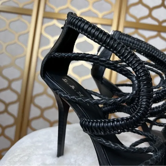 L.A.M.B fashion heeled sandals size 8.5