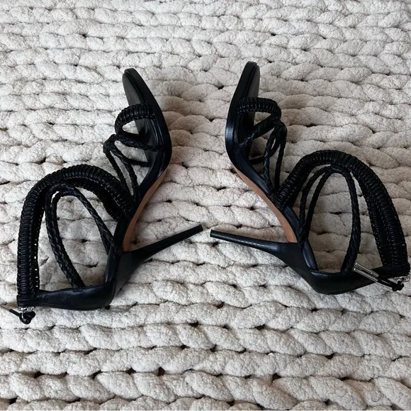 L.A.M.B fashion heeled sandals size 8.5