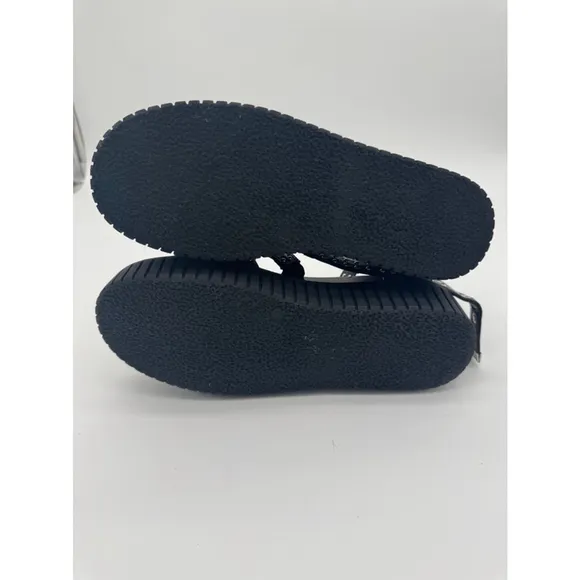 Lamoda Creeper Women’s Sandals with black eyelet detail