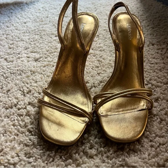 Larroude Annie Sandal In Gold Metallic Leather