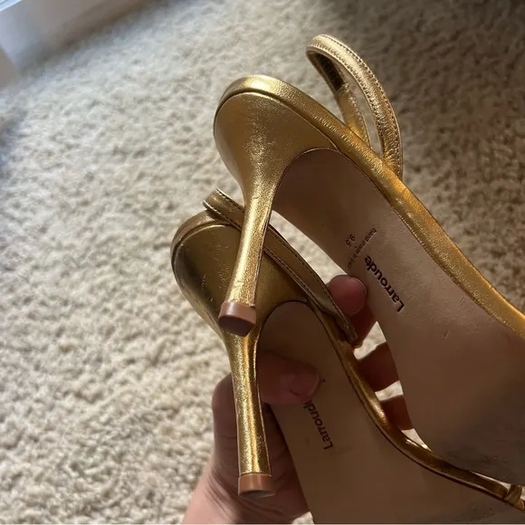 Larroude Annie Sandal In Gold Metallic Leather