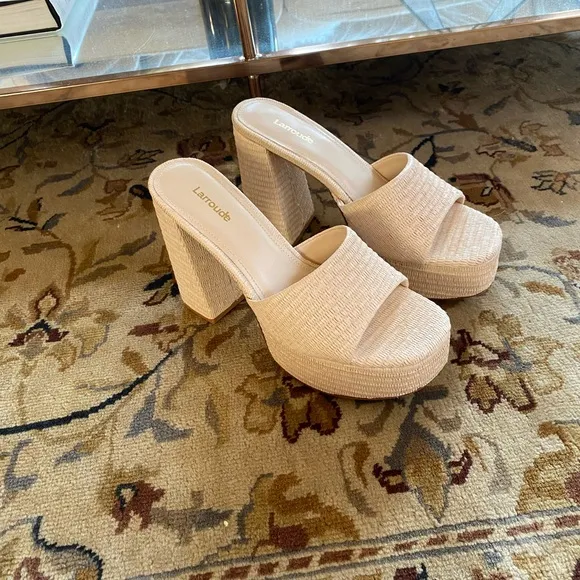Larroude Dolly Mule in Natural Raffia 8.5