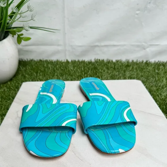 LARROUDE Sandals Turquoise Blue IvyFlat Mule Patent Leather Wave Aqua size 7