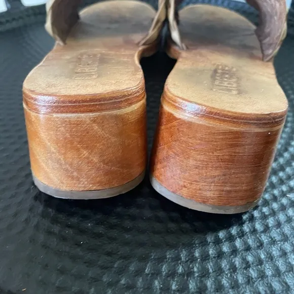 Liberté Santorini Women's Tan / Brown Woven Leather Mules Wooden Heel Sandals 10