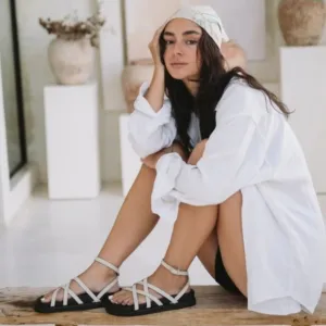 Liberte Sorrento Ivory Leather Ankle Wrap Sandals Size 9