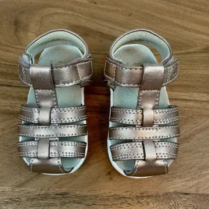 Little Kids See Kai Run Gloria V Rose Gold Athletic Fisherman Sandals Size 4 C