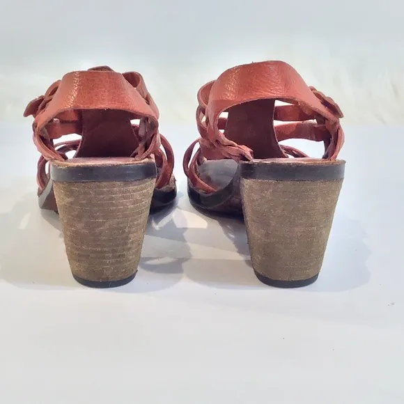 LUCKY BRAND KISA STRAPPY HEELED SANDALS SZ 8