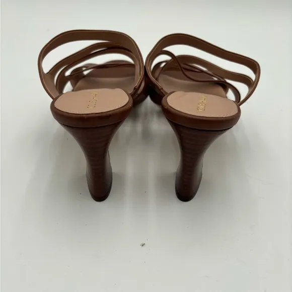 #M336 New Women’s Cole Haan Alyse Style Sandals in Tan. Beautiful Shoe. Size 10.