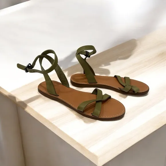 Madewell The Boardwalk Anklet-Strap Sandal in Leather Olive Green Leather size 7