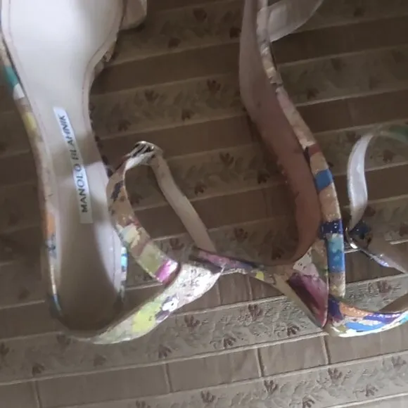 Manolo Blahnik Chaos Paint Splatter Cork Sandal - Size 38 (7.5 USA)