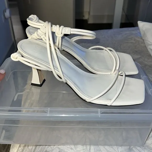 MARC FISHER DAVIA HEELED SANDAL, 8.5