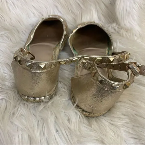Marc Fisher Gaze gold studded ankle strap flat espadrilles sandals 10