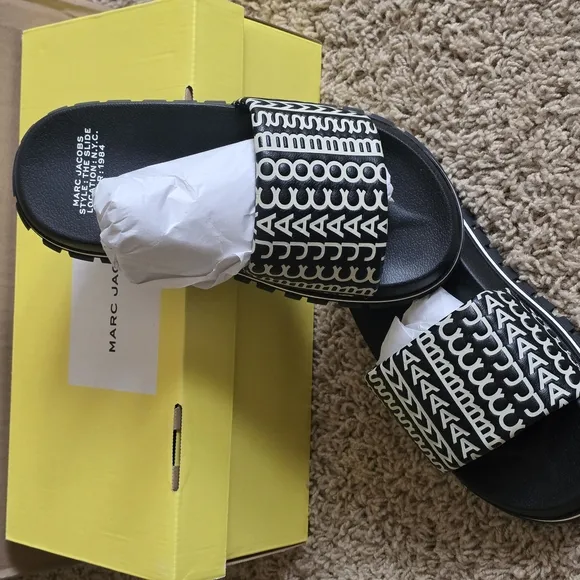 Marc Jacobs Black and White Slide Sandals