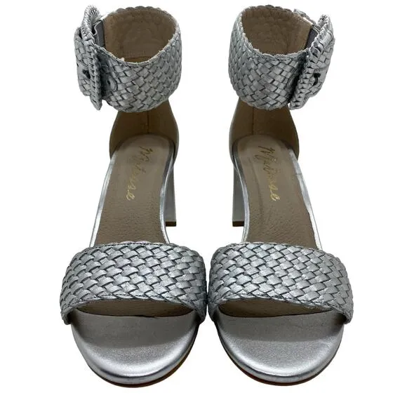 Matisse Leather New Hope Woven Sandal Silver Metallic size 7