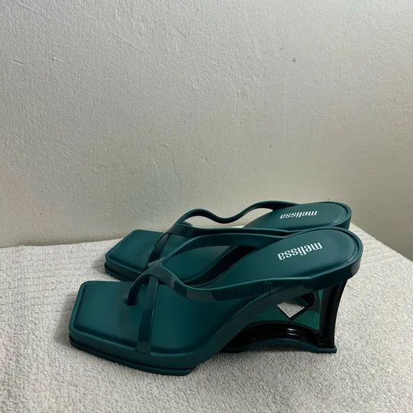 Melissa dark Green Minimalist heels Sandals with Square Toe Sz 5