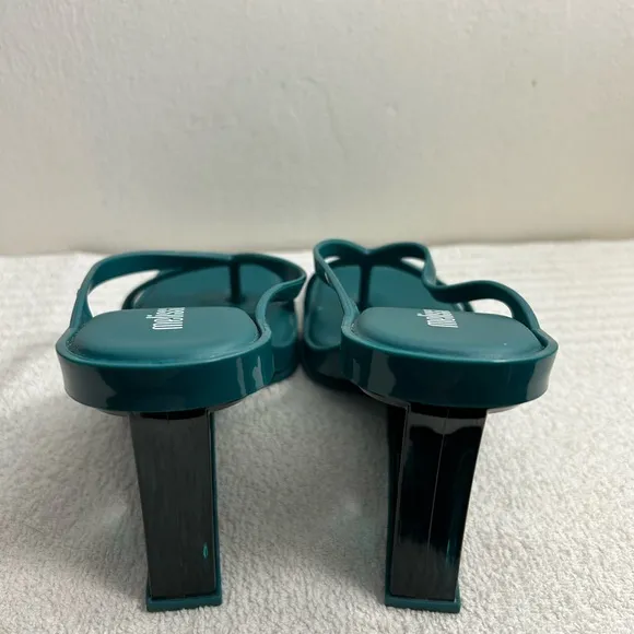 Melissa dark Green Minimalist heels Sandals with Square Toe Sz 5