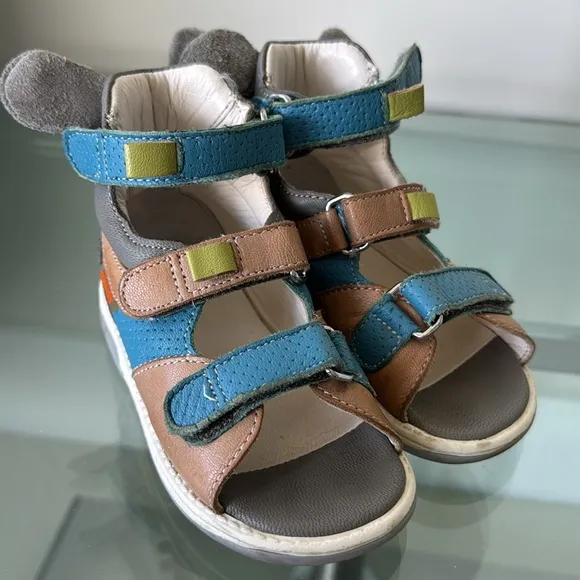 Memo brand Mammal Collection Orthopedic High-Top Ankle Support AFO Sandal
