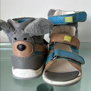 Memo brand Mammal Collection Orthopedic High-Top Ankle Support AFO Sandal