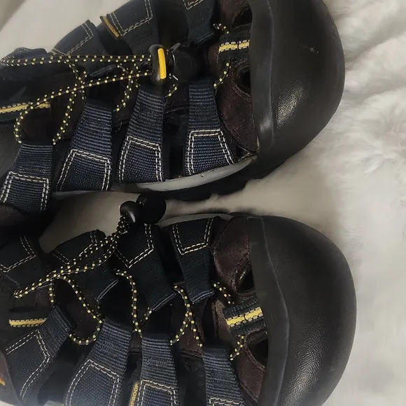 Men's Keen Blue And Gray Outdoor Sandals Summer Hiking Fishing Shoe Size 9