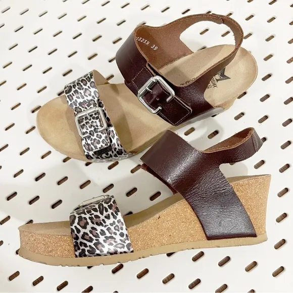 Mephisto Womens Lissandra Chestnut Panthera Sandals - Size 39 / 9