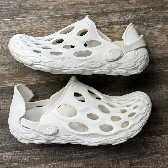 Merrell Hydro Moc sandals in White Slip-On Clogs 10