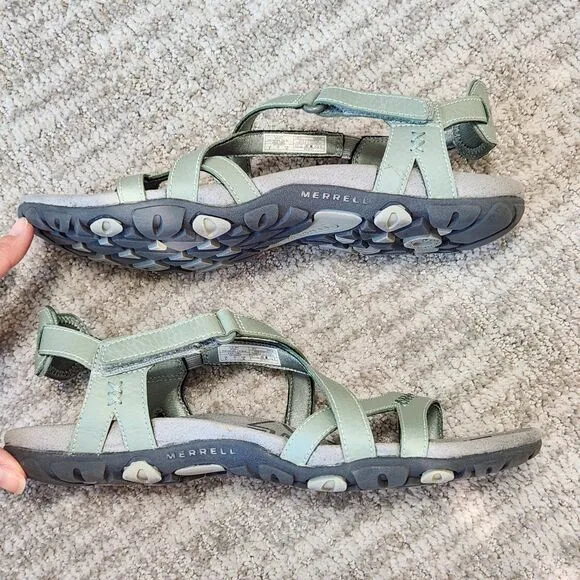 Merrell women's Blue Dove hiking sandals green size 9