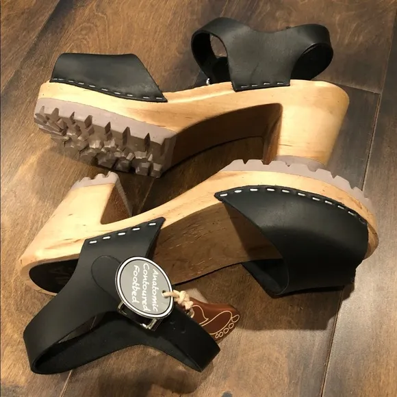 MIA GRETA - clog/sandals NEW