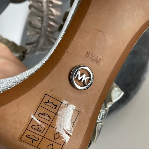 Michael Kors Bella Ruffled Metallic Silver Leather Heels Sandals 8.5