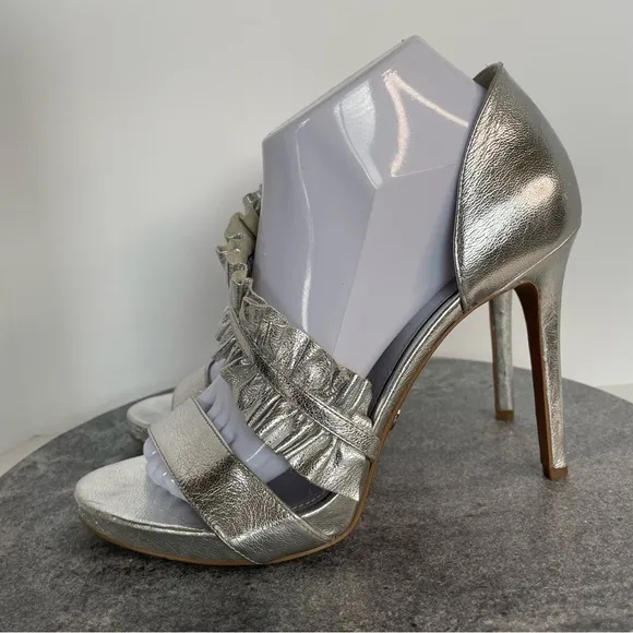 Michael Kors Bella Ruffled Metallic Silver Leather Heels Sandals 8.5