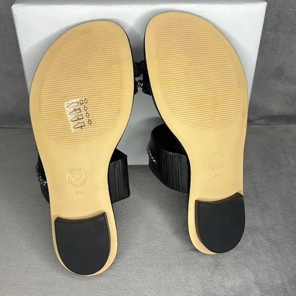 🔥🔥🔥Michael Kors Black Sandals with Silver Chain Size: 8🔥🔥🔥