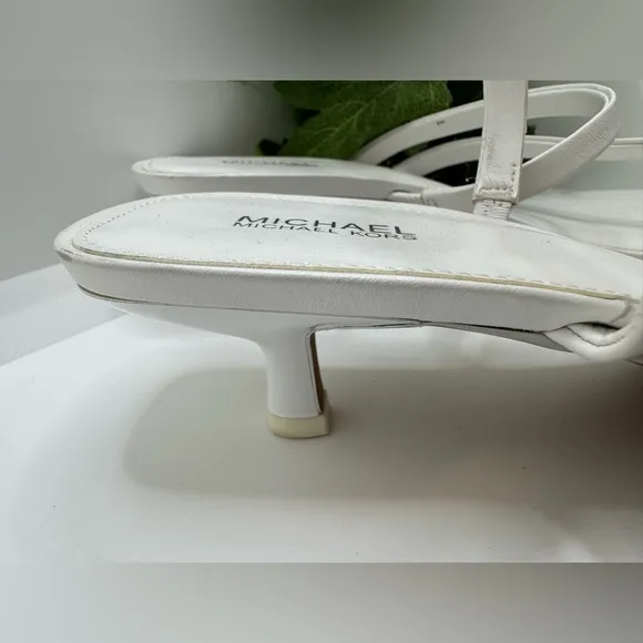 Michael Kors Mid Letty White Leather Straps Thong SandalsKitten Heel Mules Pump