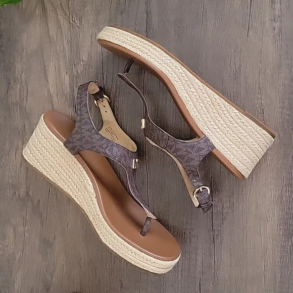 Michael Kors MK Laney T Strap Thong Espadrille Wedge Sandals 8.5