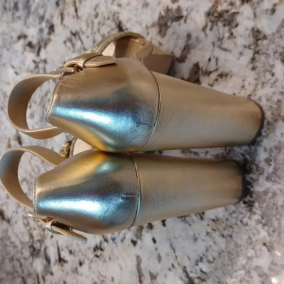 MICHAEL KORS RORY Gold Platform Dressy Open Toe Sandals SZ 9