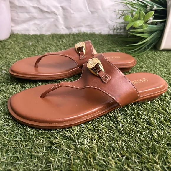 MICHAEL  KorsTilly Thong Sandal Color: Luggage$140 women size 7.5  NEW