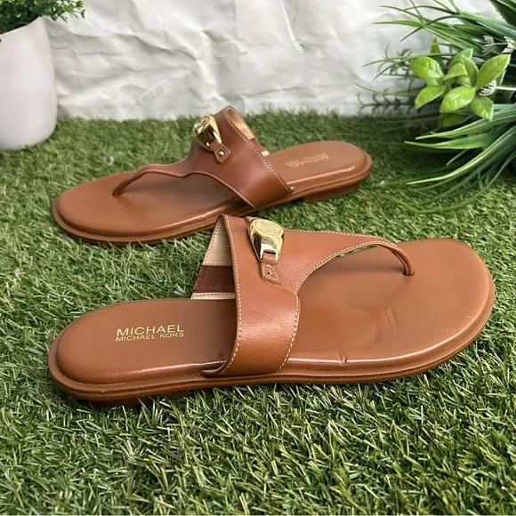 MICHAEL  KorsTilly Thong Sandal Color: Luggage$140 women size 7.5  NEW