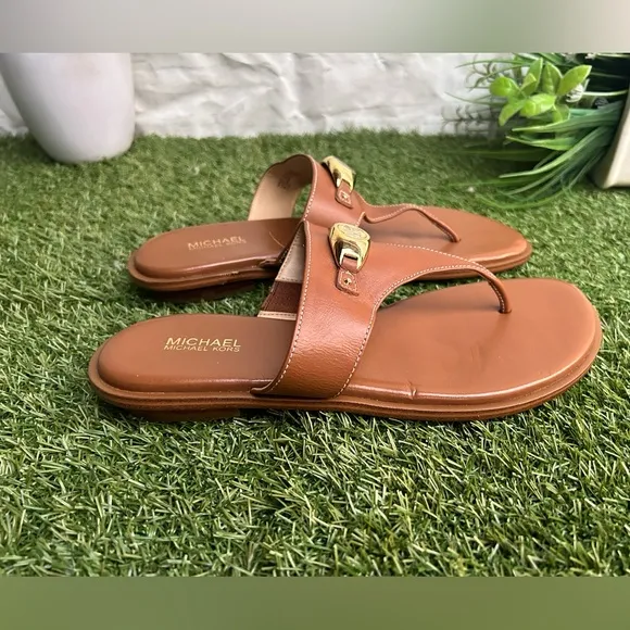 MICHAEL  KorsTilly Thong Sandal Color: Luggage$140 women size 7.5  NEW