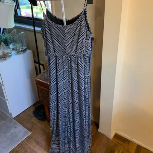 Milano Spaghetti straps summer maxi