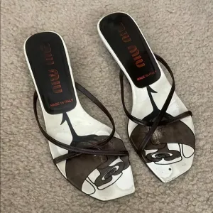 Miu Miu Strappy Slip On Sandals SZ:35 Made in Italy Dark Brown